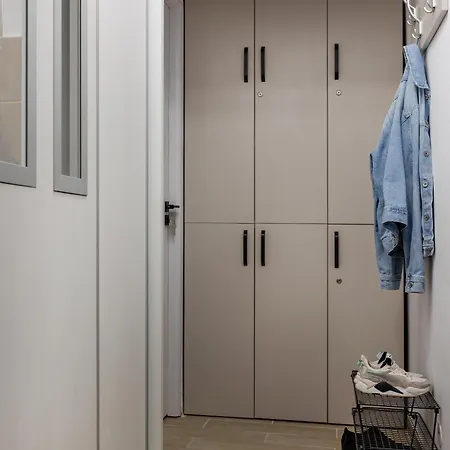 Minerva Studio Apartment *